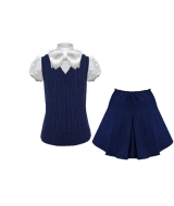 Комплект из синей жилетки, синей юбки и блузки с гипюрово отделкой