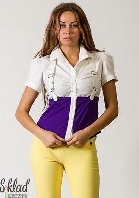 Кофта бело-фиолетовая с короткими рукавами