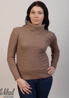 Однотонный коричневый свитер с длинными рукавами